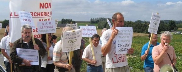 Manifestation contre le bornage